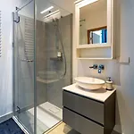 Apartamento Compact - 5 Min From Bus Station *