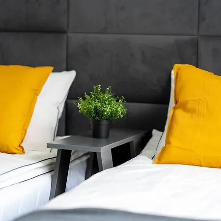 Compact - 5 Min From Bus Station